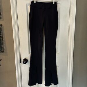 ALO black flutter leggings size XS